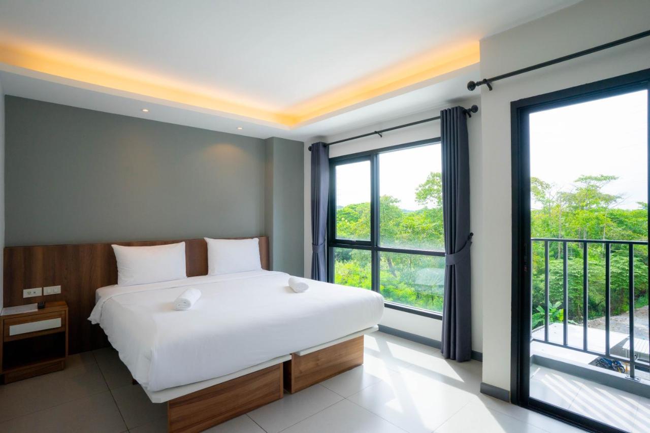 Hotel The Zleep Chonburi Exterior foto
